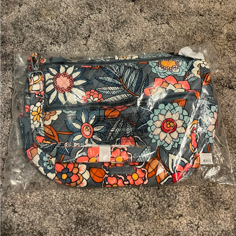 Vera Bradley go ahead convertible crossbody